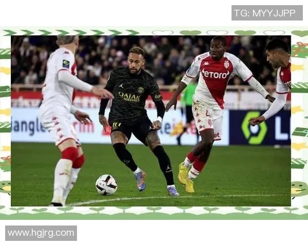 拜仁慕尼黑与里昂欧冠历史交锋回顾与精彩瞬间分析